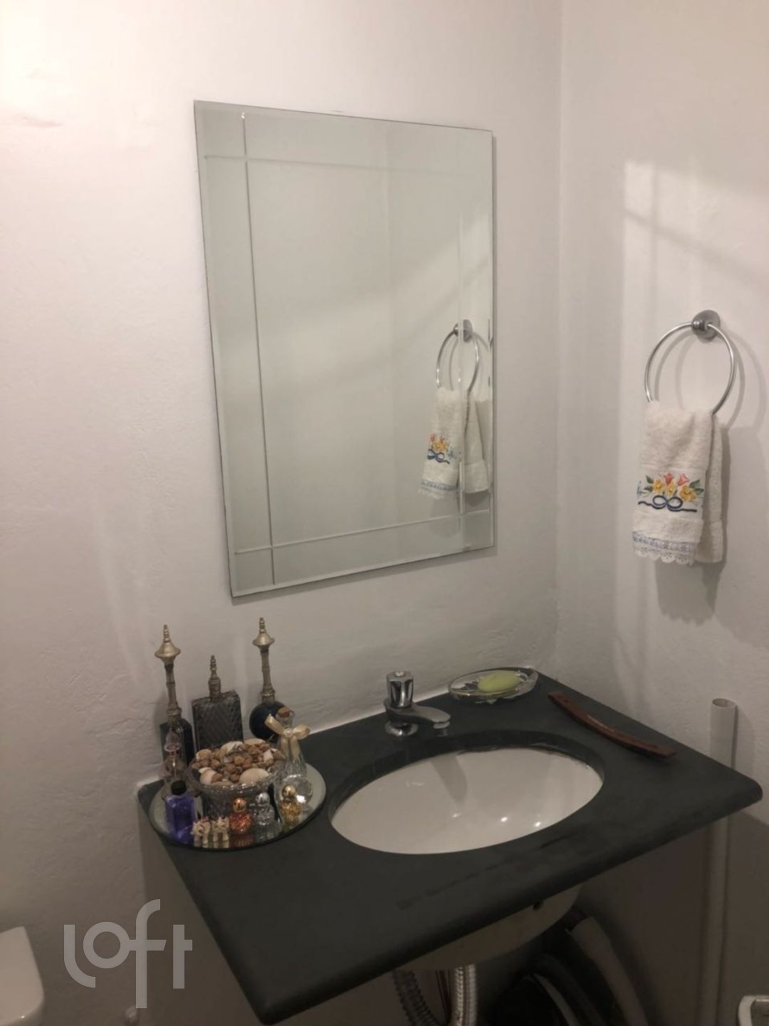 Apartamento à venda com 1 quarto, 40m² - Foto 3