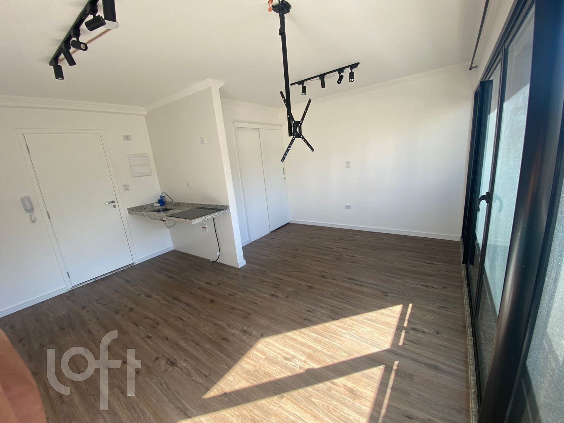 Apartamento à venda com 1 quarto, 25m² - Foto 1