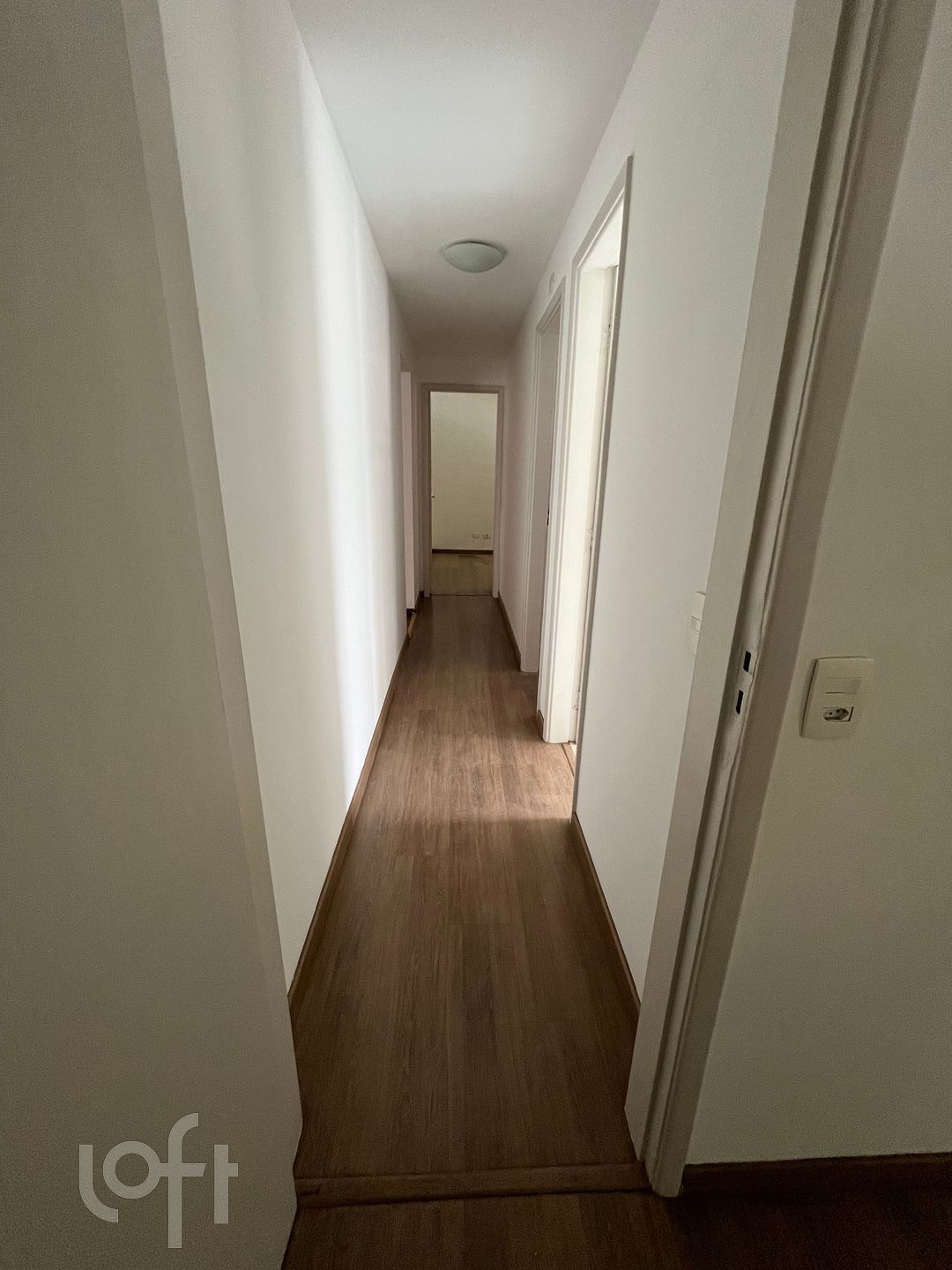 Apartamento à venda com 3 quartos, 147m² - Foto 11