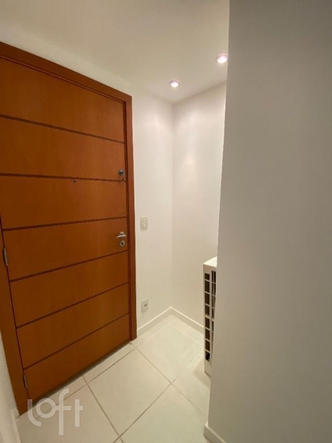 Apartamento à venda com 3 quartos, 107m² - Foto 17