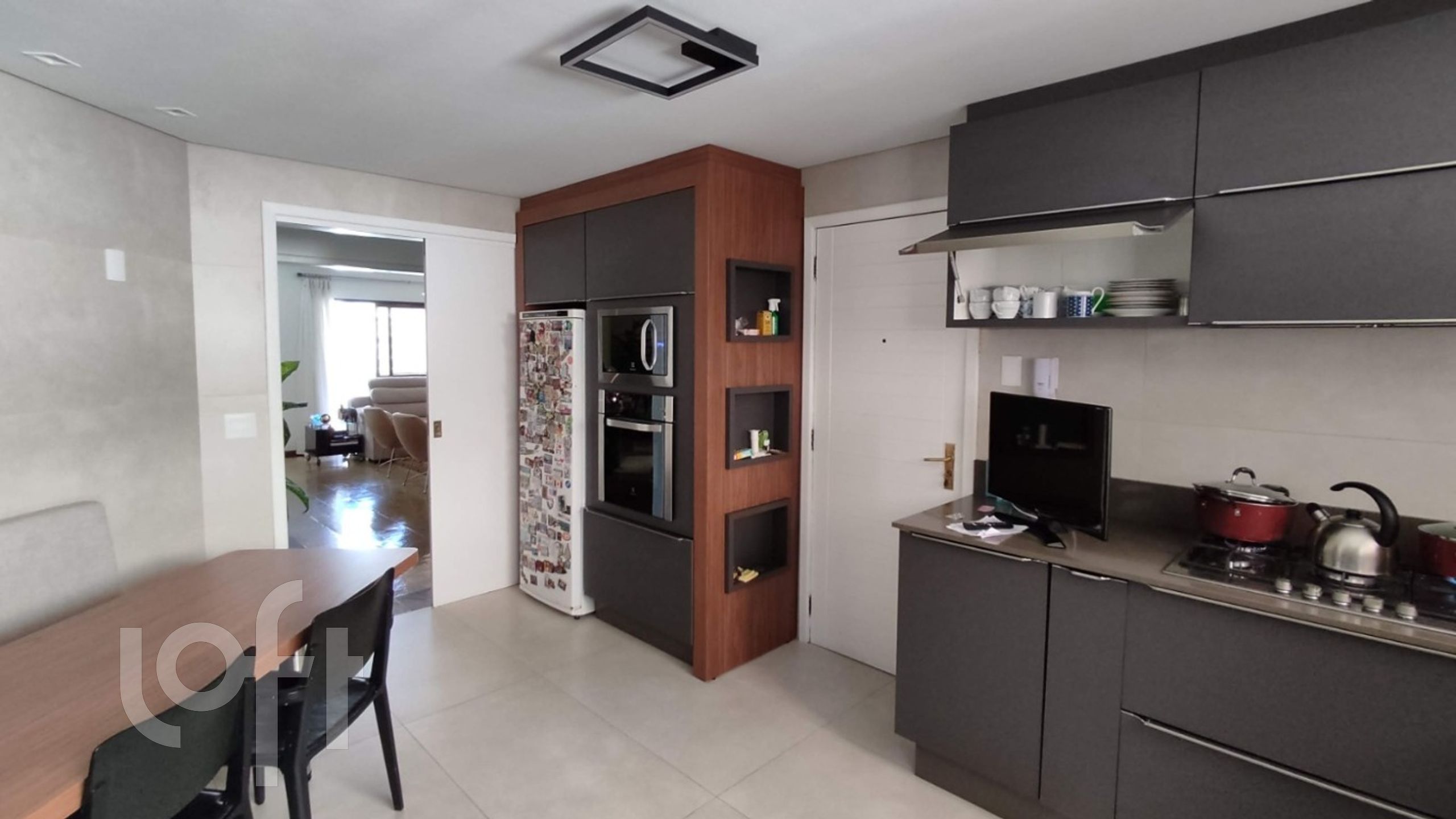 Apartamento à venda em Centro com 248 m², 4 quartos, 2 suítes, 3 vagas