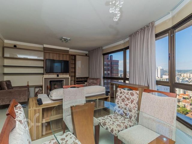 Apartamento com 87m², 2 dormitórios, 1 suíte, 2 vagas, Rio Branco em Porto Alegre