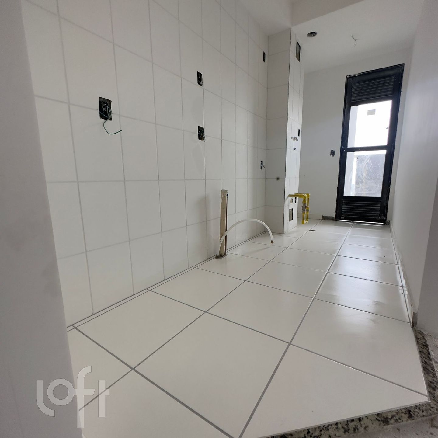 Apartamento à venda com 2 quartos, 44m² - Foto 2