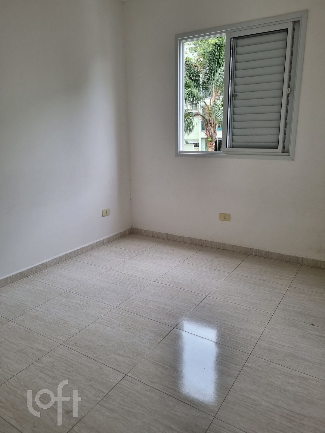 Apartamento à venda com 2 quartos, 61m² - Foto 5