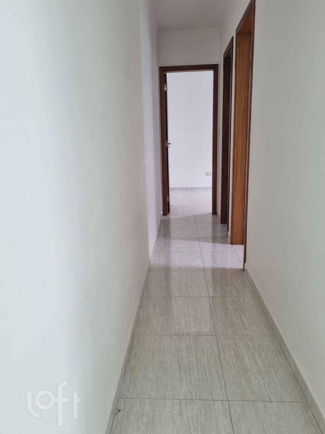 Apartamento à venda com 2 quartos, 61m² - Foto 4