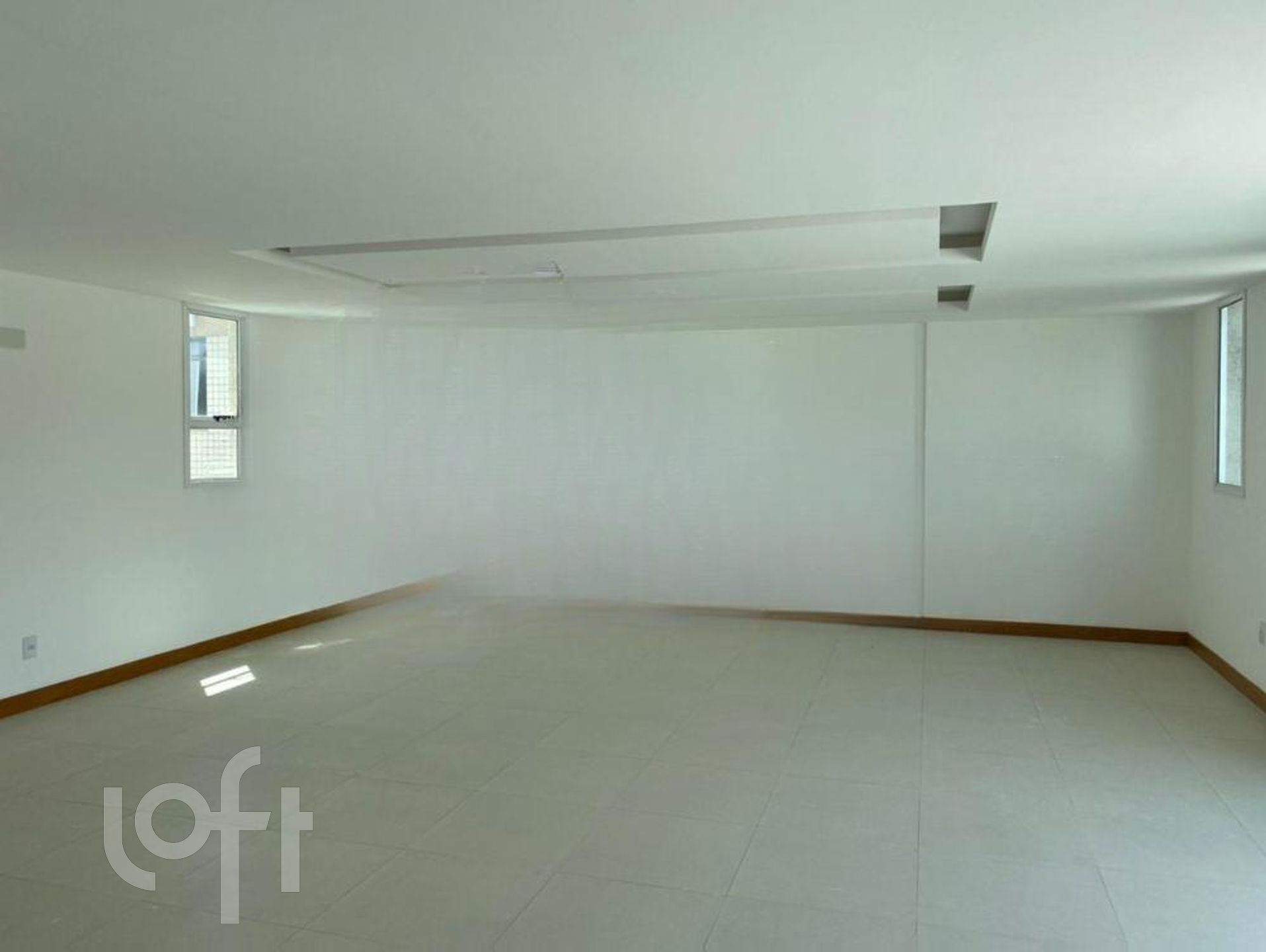 Apartamento à venda com 3 quartos, 320m² - Foto 7