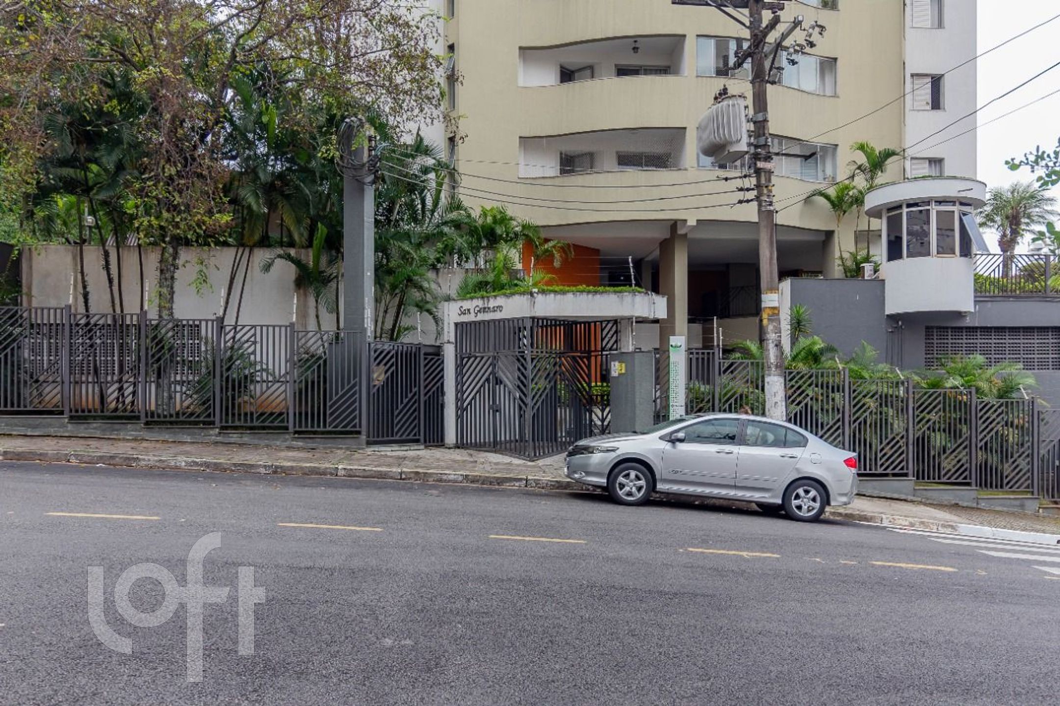 Imagem da propriedade PUat82in 45