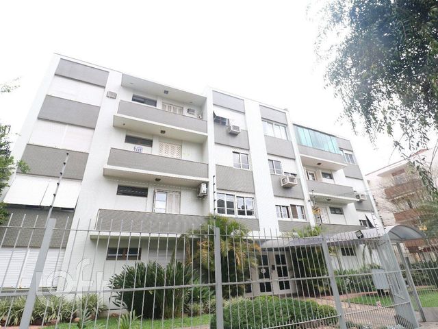 Apartamento com 102m², 3 dormitórios, Menino Deus em Porto Alegre