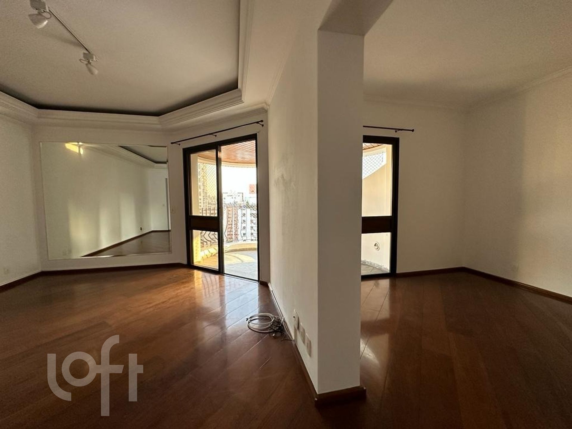 Apartamento à venda com 2 quartos, 154m² - Foto 4