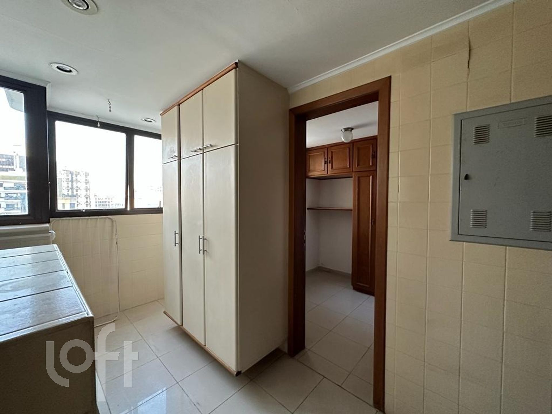 Apartamento à venda com 2 quartos, 154m² - Foto 17