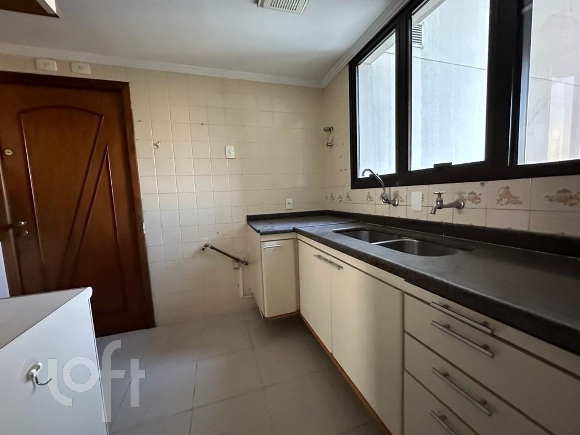 Apartamento à venda com 2 quartos, 154m² - Foto 15