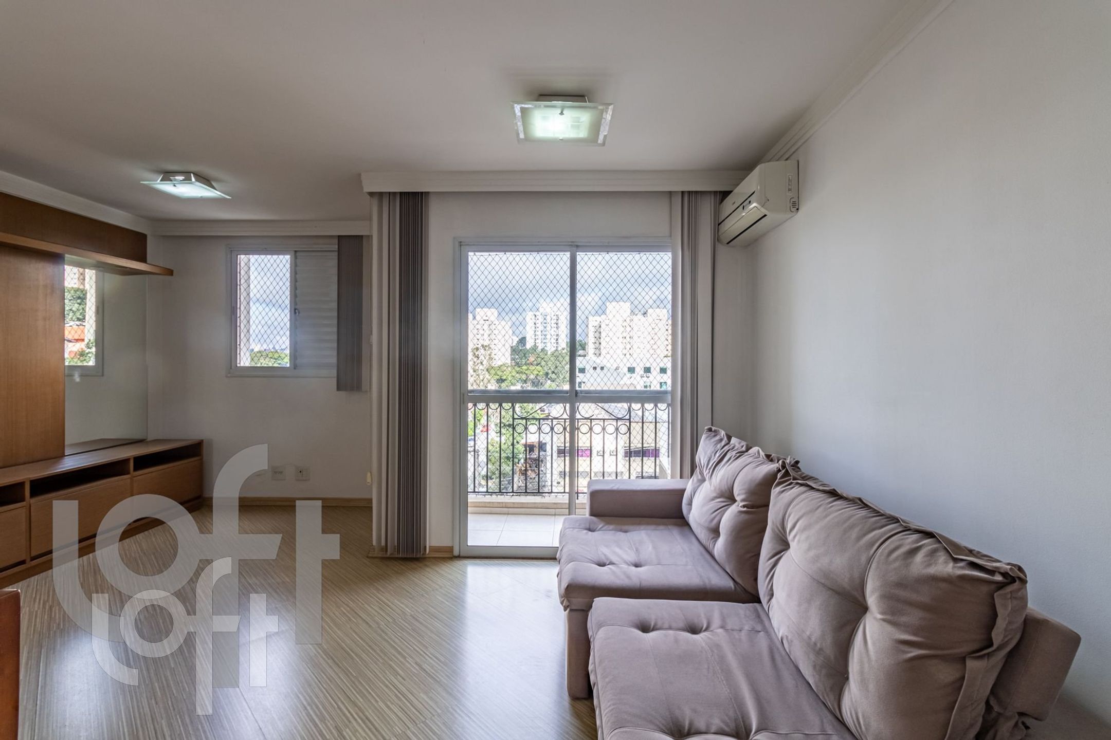 Apartamento à venda com 2 quartos, 64m² - Foto 14