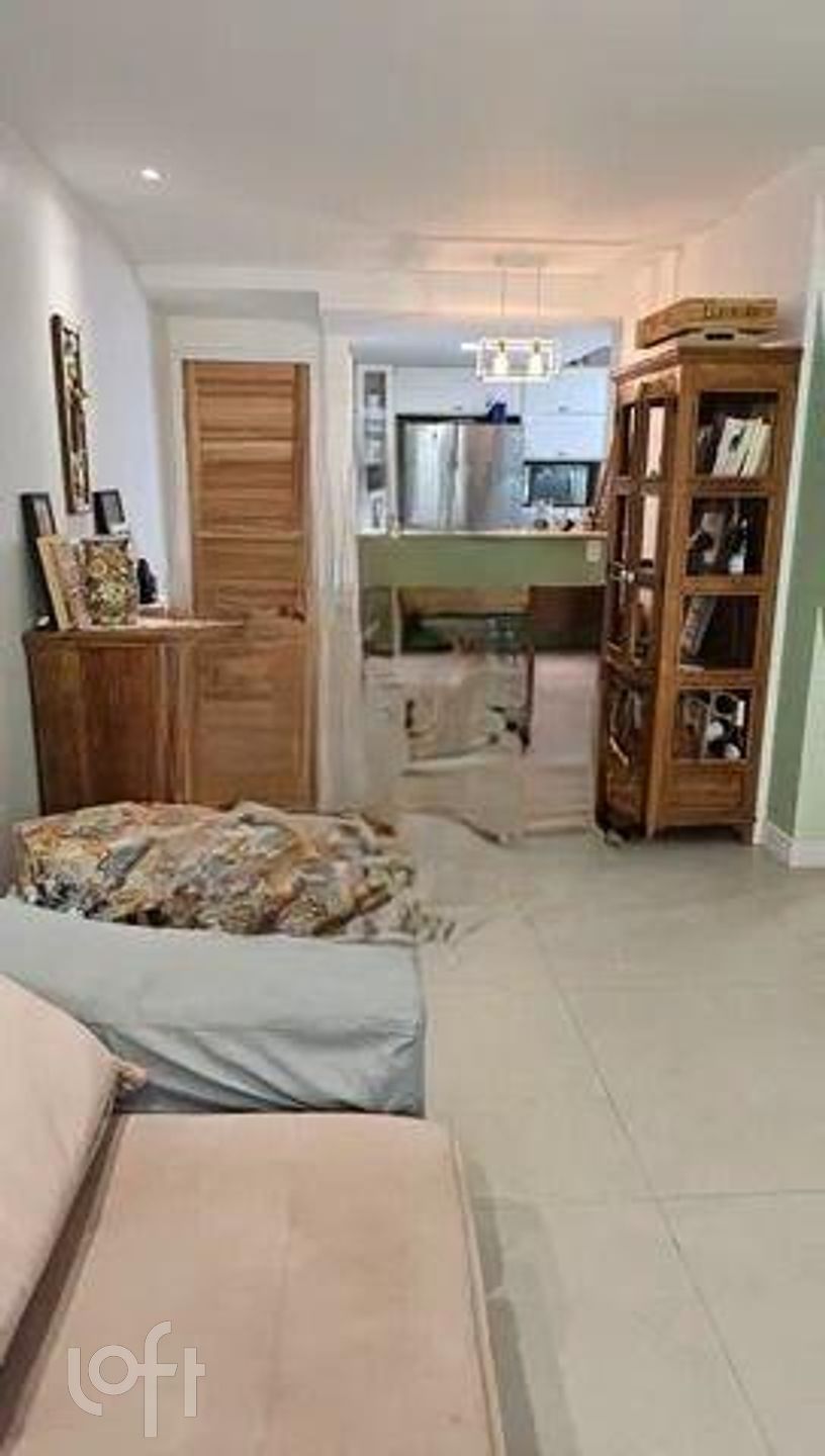 Apartamento à venda com 3 quartos, 122m² - Foto 4