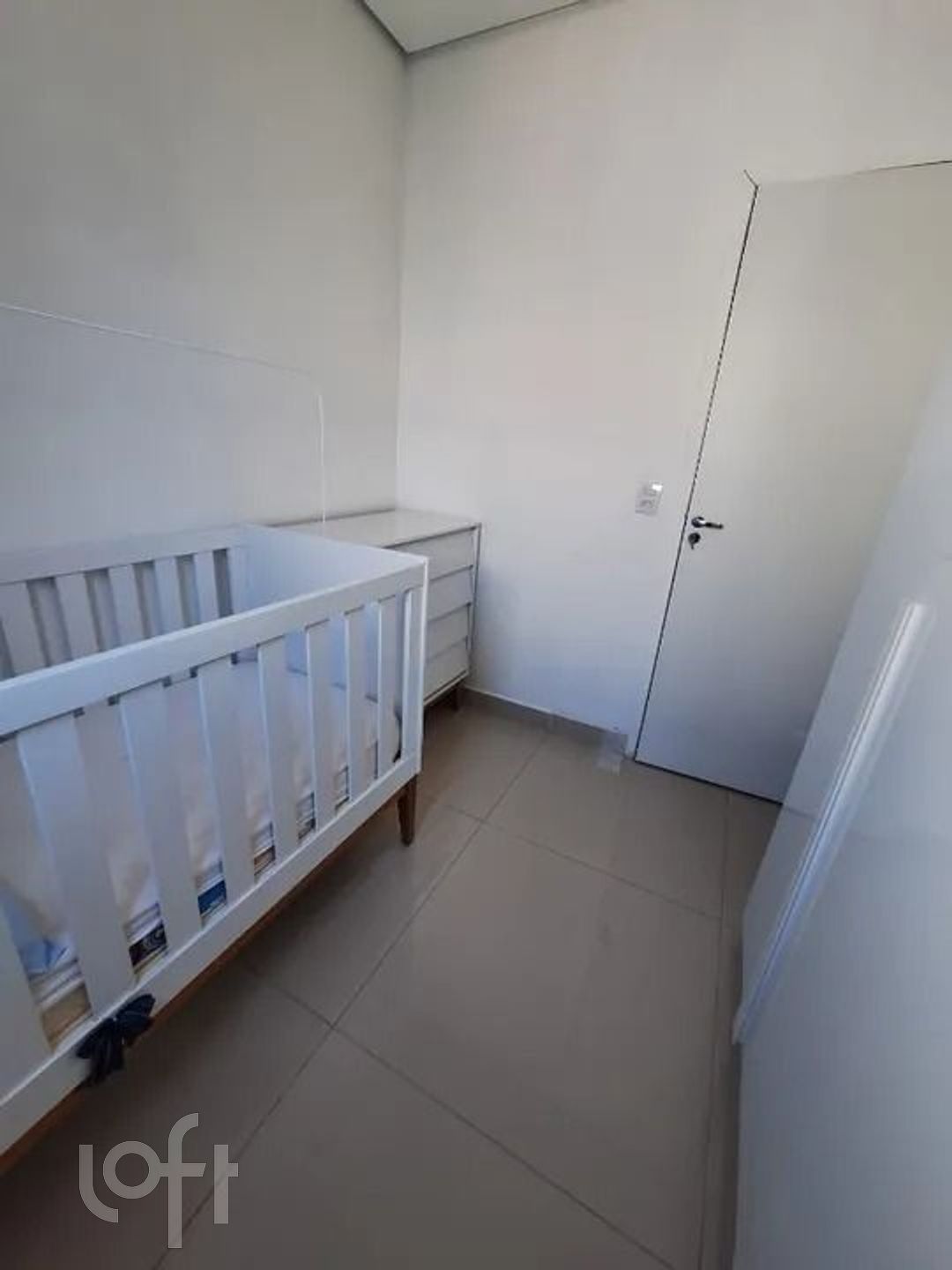 Casa à venda com 3 quartos, 230m² - Foto 8