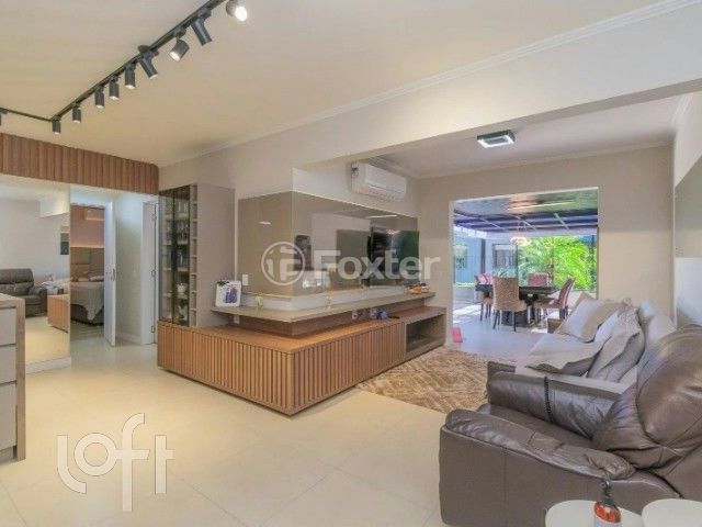 Apartamento com 117m², 2 dormitórios, 1 suíte, 2 vagas, Cristo Redentor em Porto Alegre