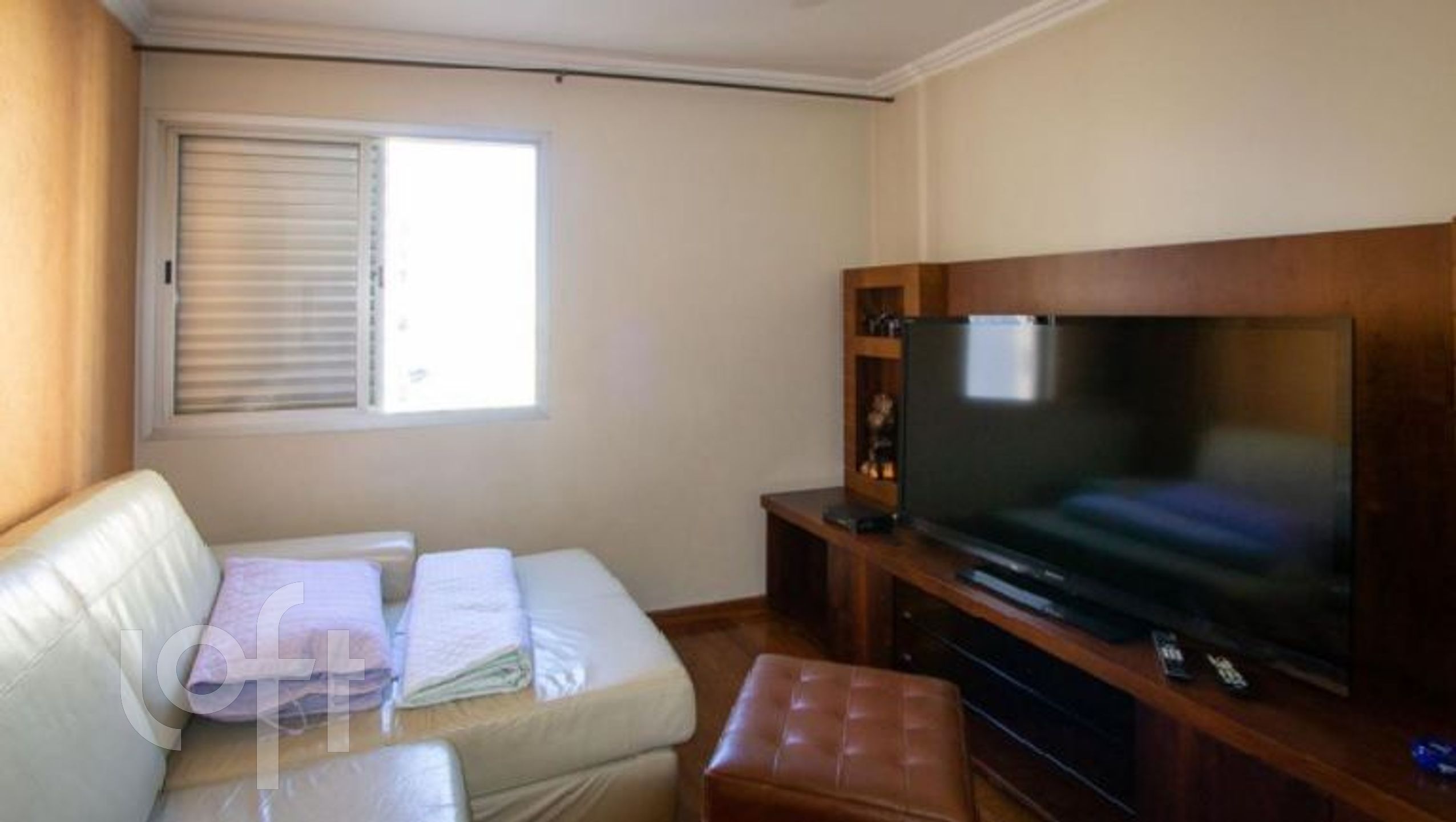 Apartamento à venda com 3 quartos, 143m² - Foto 2