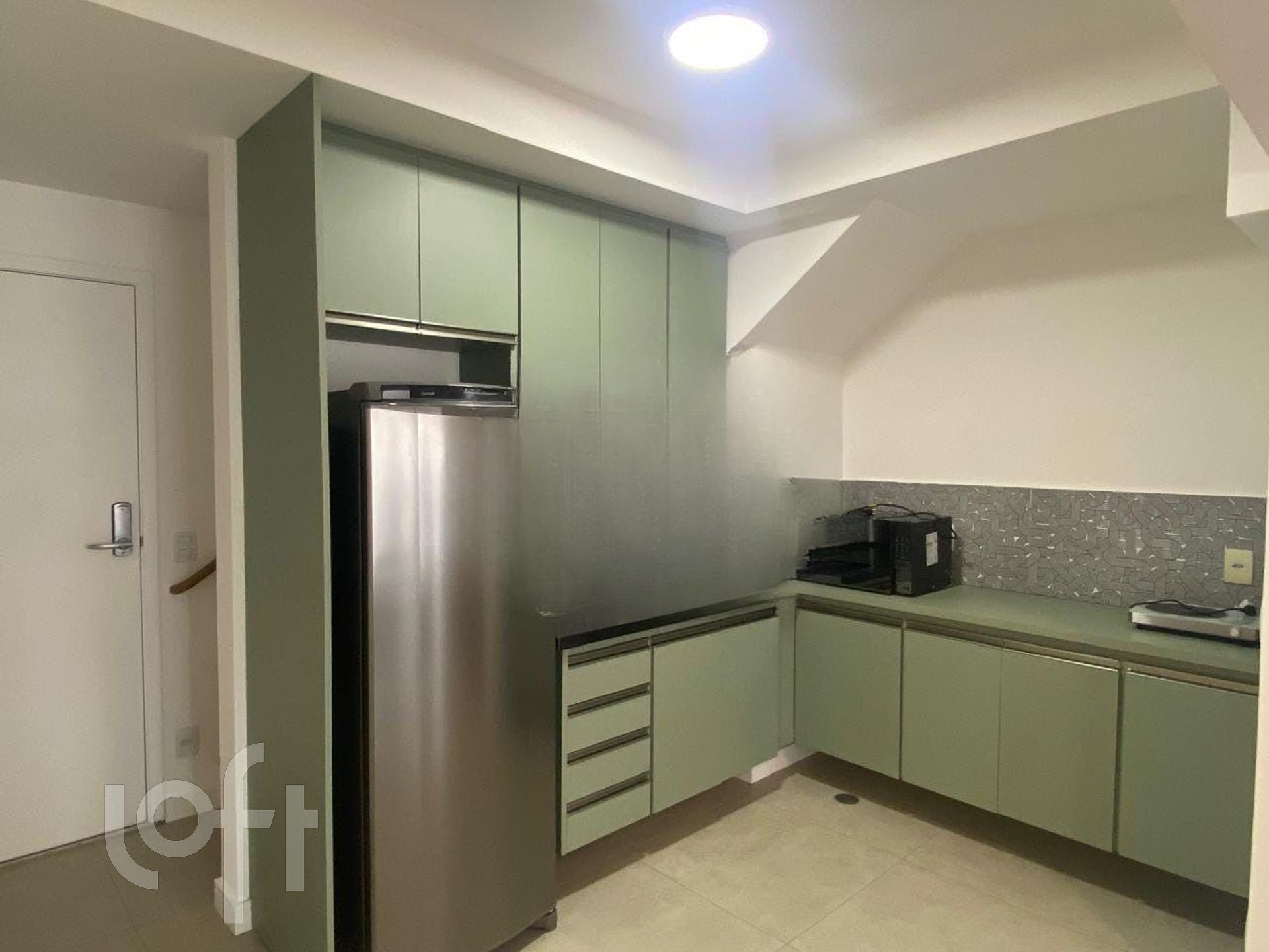 Apartamento à venda com 2 quartos, 90m² - Foto 3