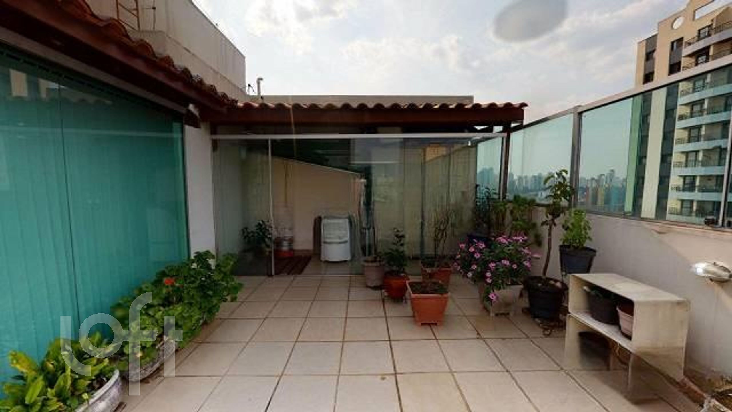 Apartamento à venda com 2 quartos, 110m² - Foto 4