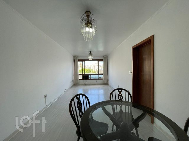 Apartamento com 89m², 2 dormitórios, 1 suíte, 1 vaga, Rio Branco em Porto Alegre