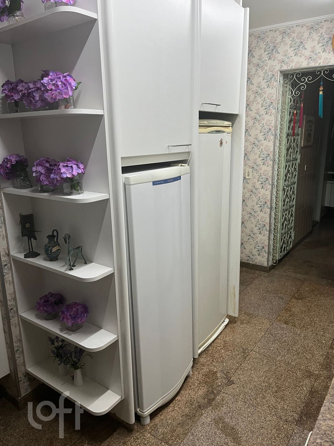 Apartamento à venda com 3 quartos, 150m² - Foto 7