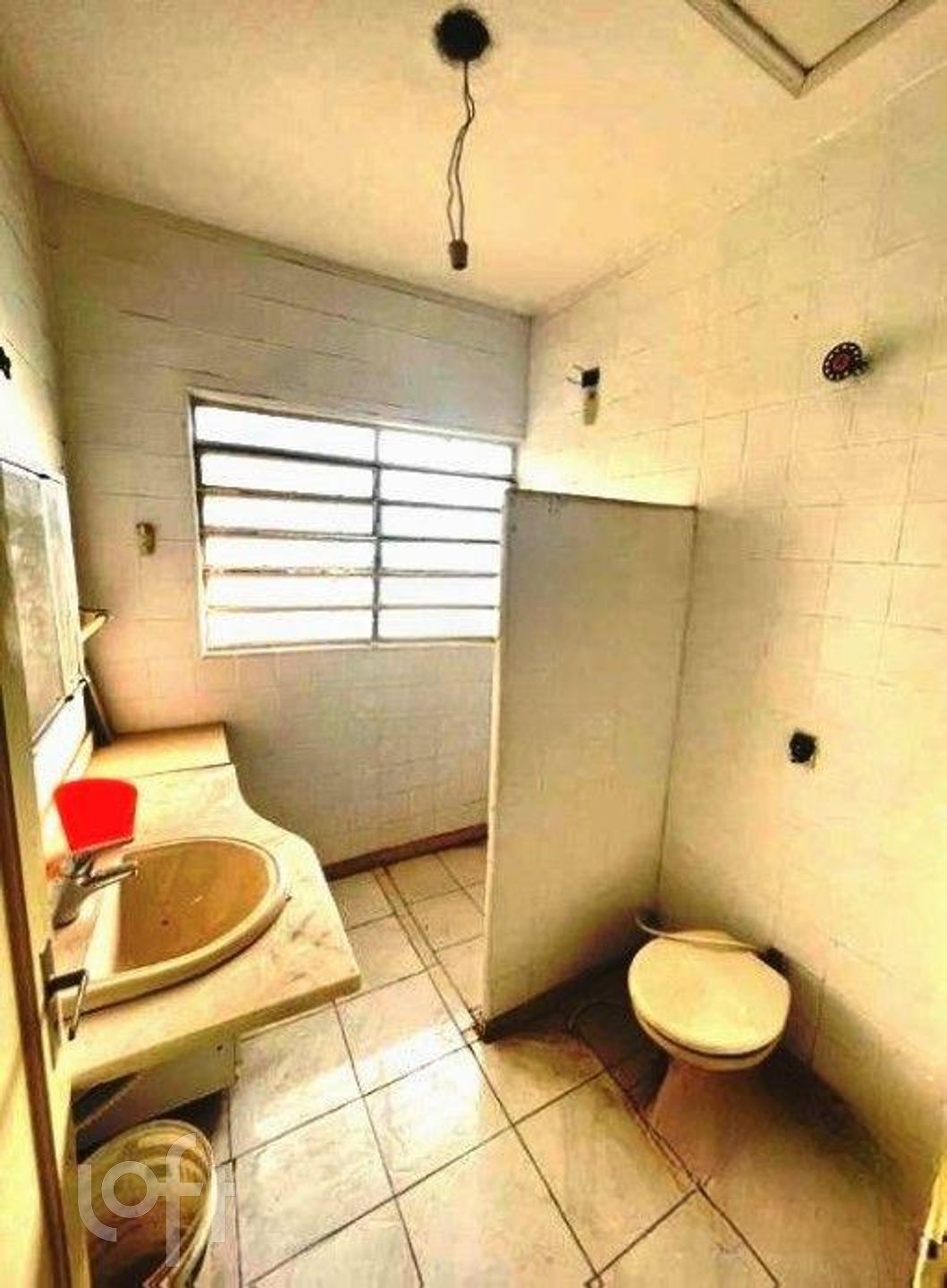 Casa à venda com 3 quartos, 250m² - Foto 5