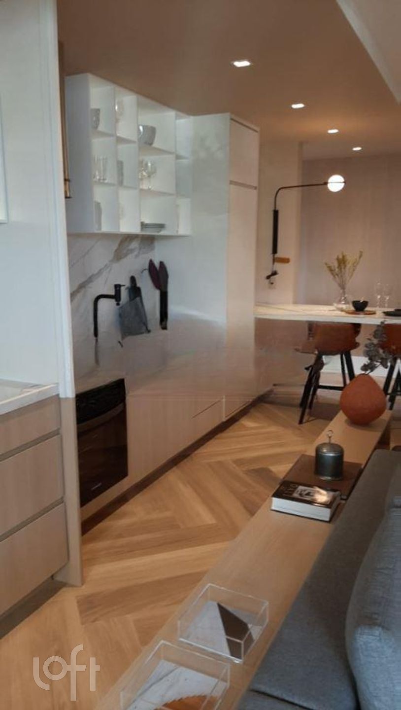 Apartamento à venda com 2 quartos, 79m² - Foto 5