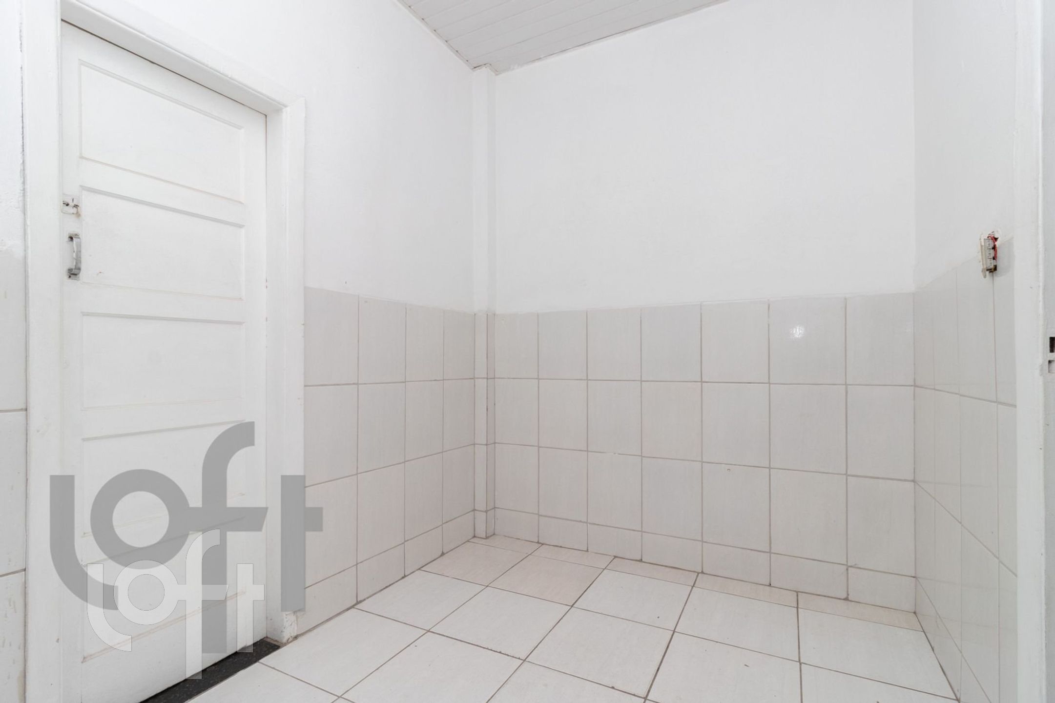 Apartamento à venda com 1 quarto, 37m² - Foto 24