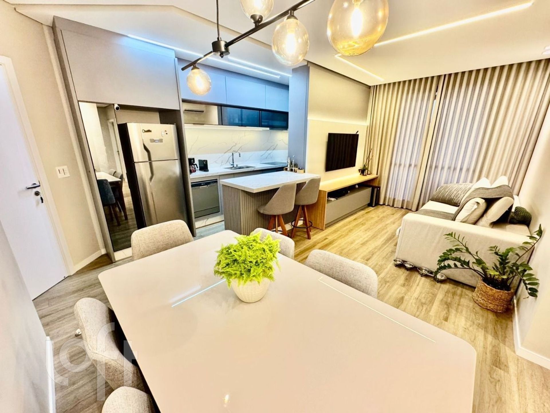 Apartamento à venda em Barreiros com 85 m², 3 quartos, 1 suíte, 2 vagas