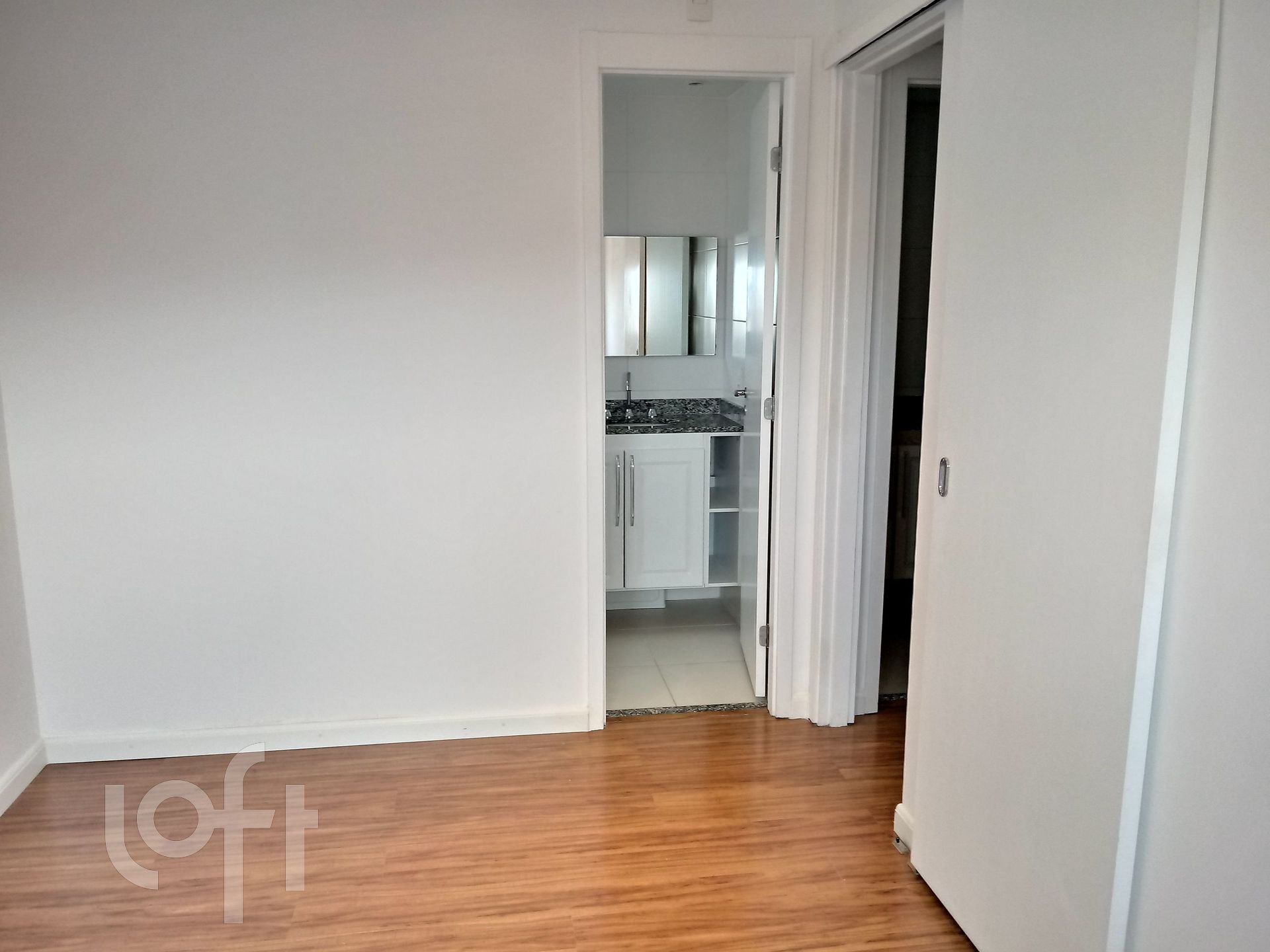 Apartamento à venda com 2 quartos, 65m² - Foto 18