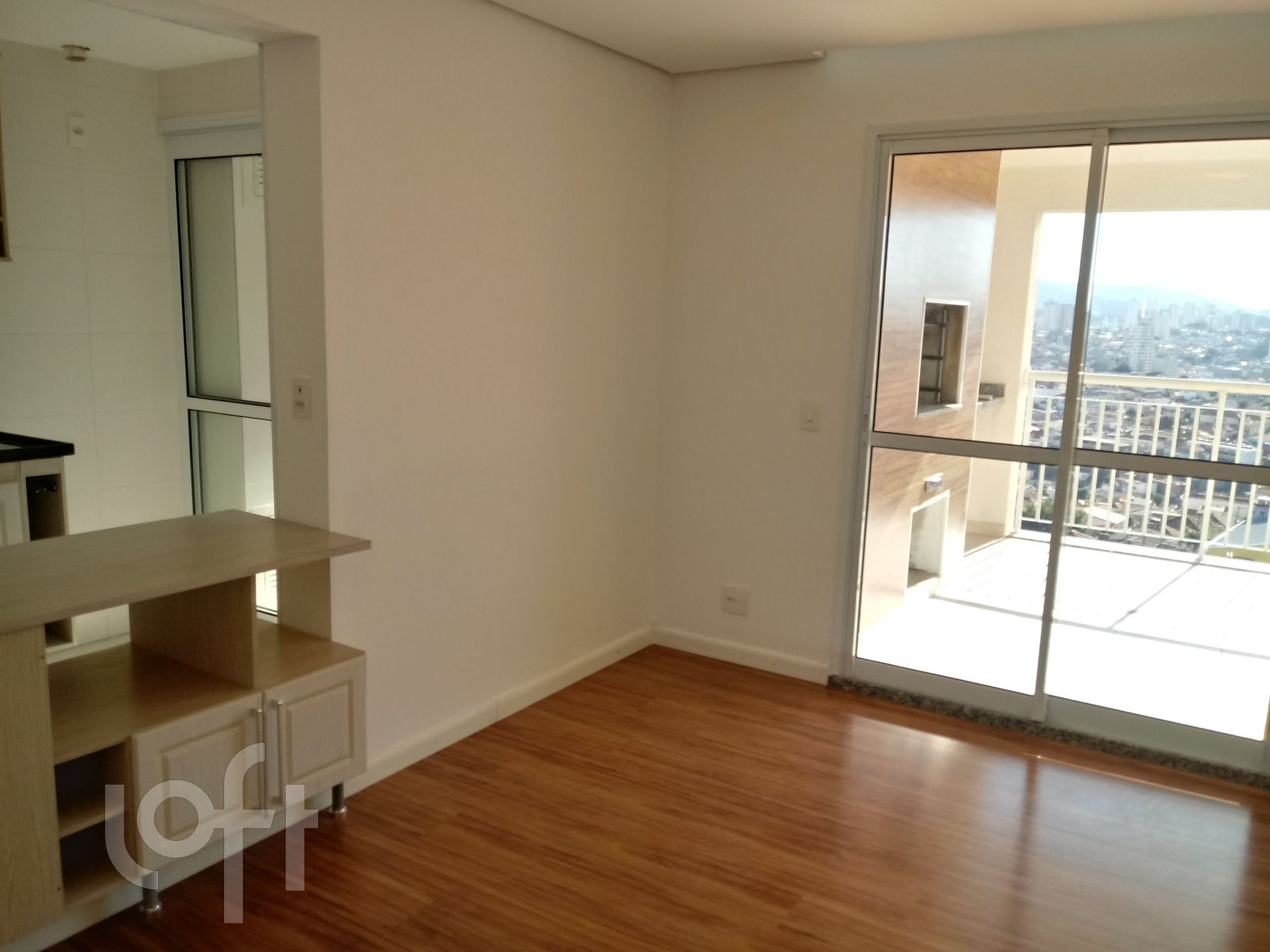 Apartamento à venda com 2 quartos, 65m² - Foto 2