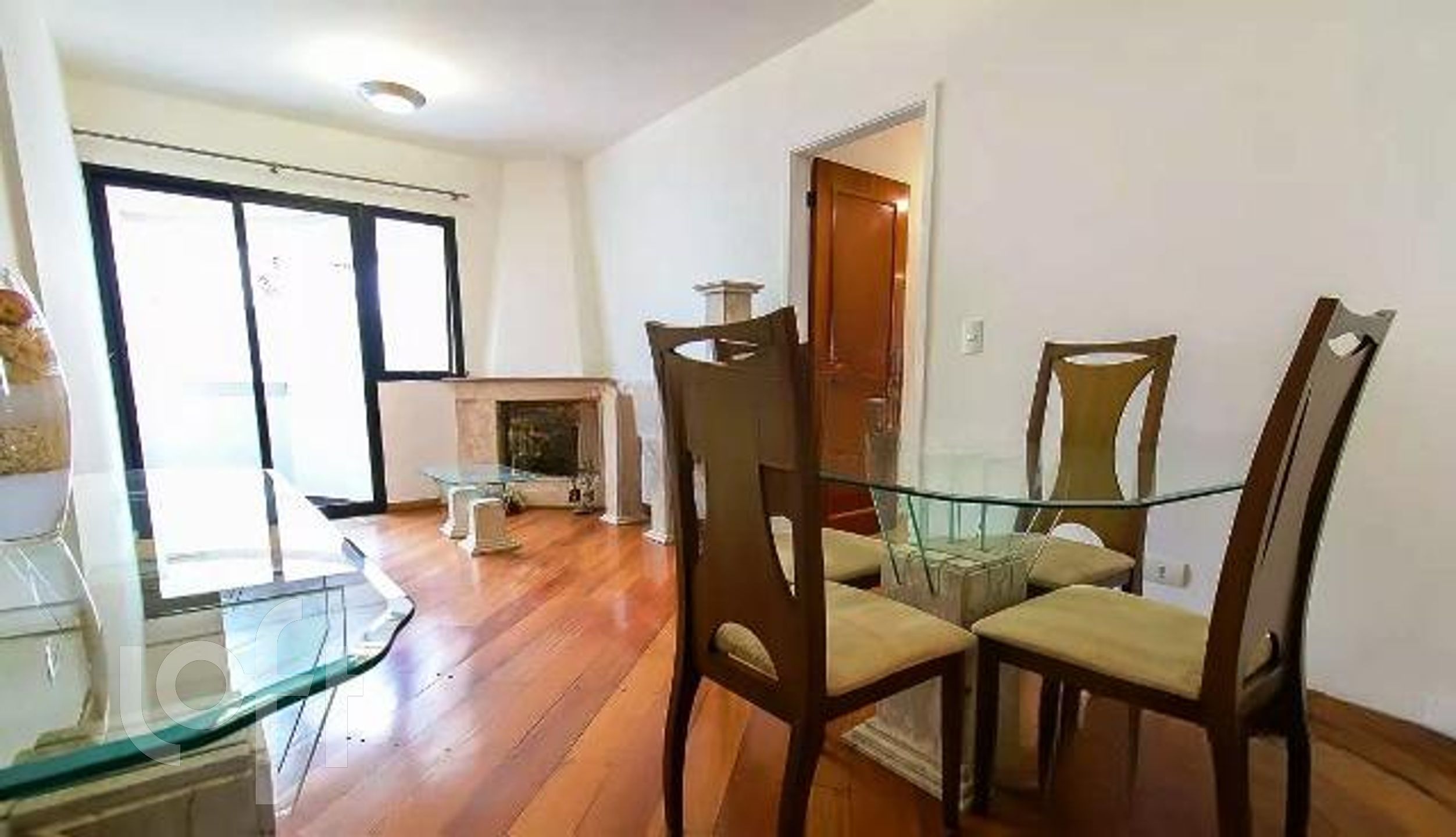 Apartamento à venda com 3 quartos, 78m² - Foto 2