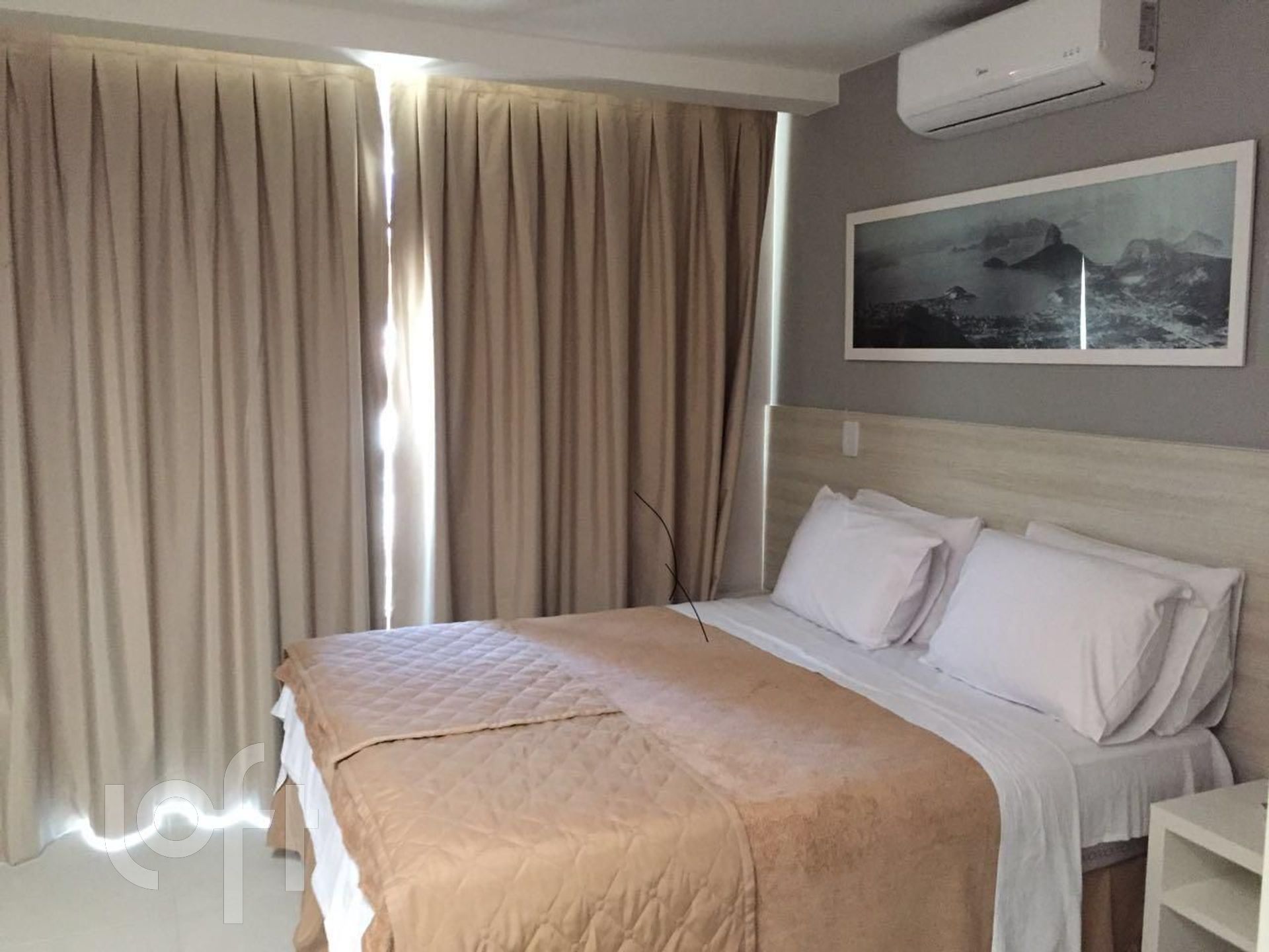 Venda de Apartamento com 2 quarto(s), 1 suíte(s), por R$ 550 mil em Recreio dos Bandeirantes.