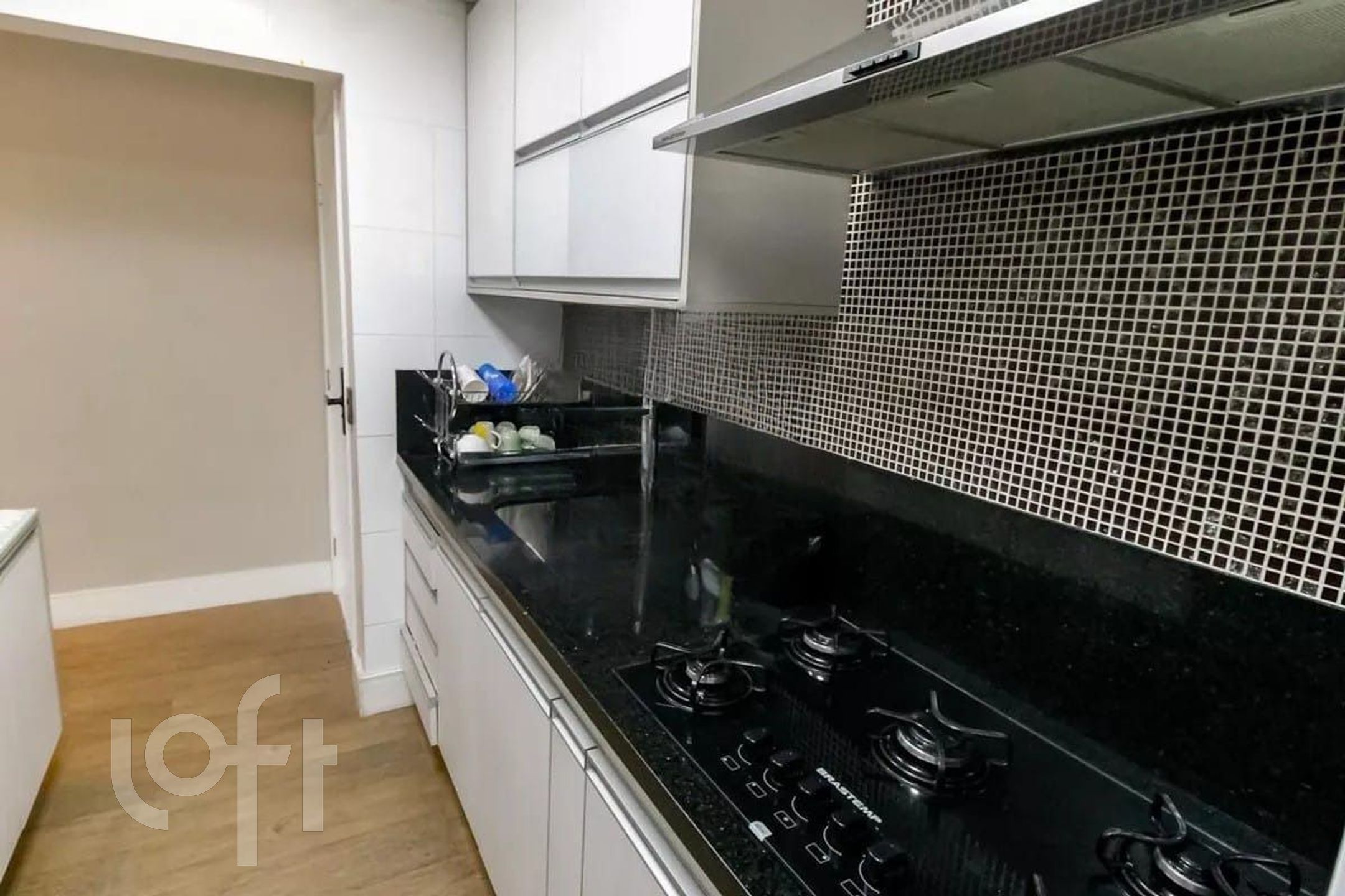 Apartamento à venda com 2 quartos, 77m² - Foto 7