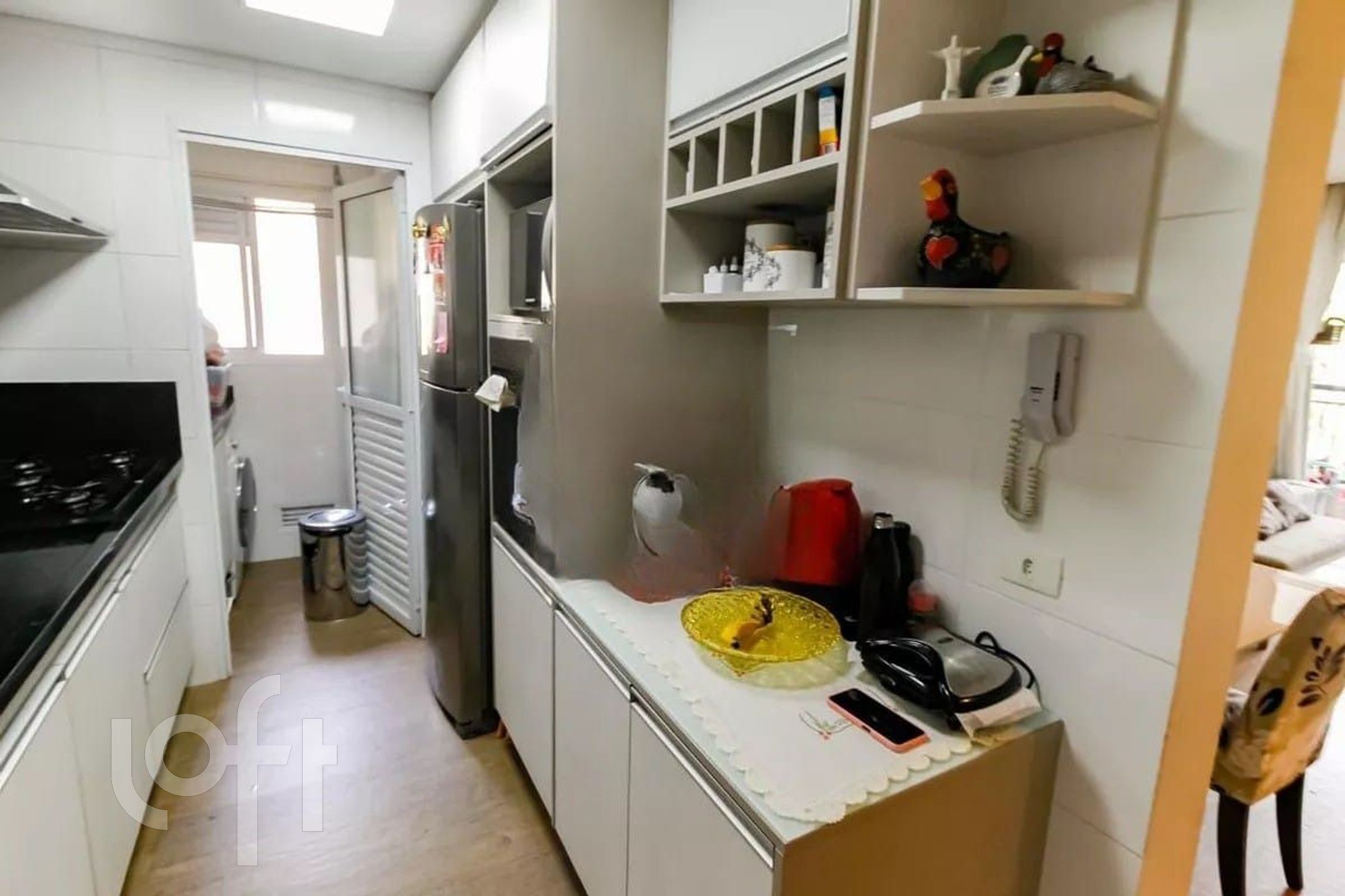 Apartamento à venda com 2 quartos, 77m² - Foto 6