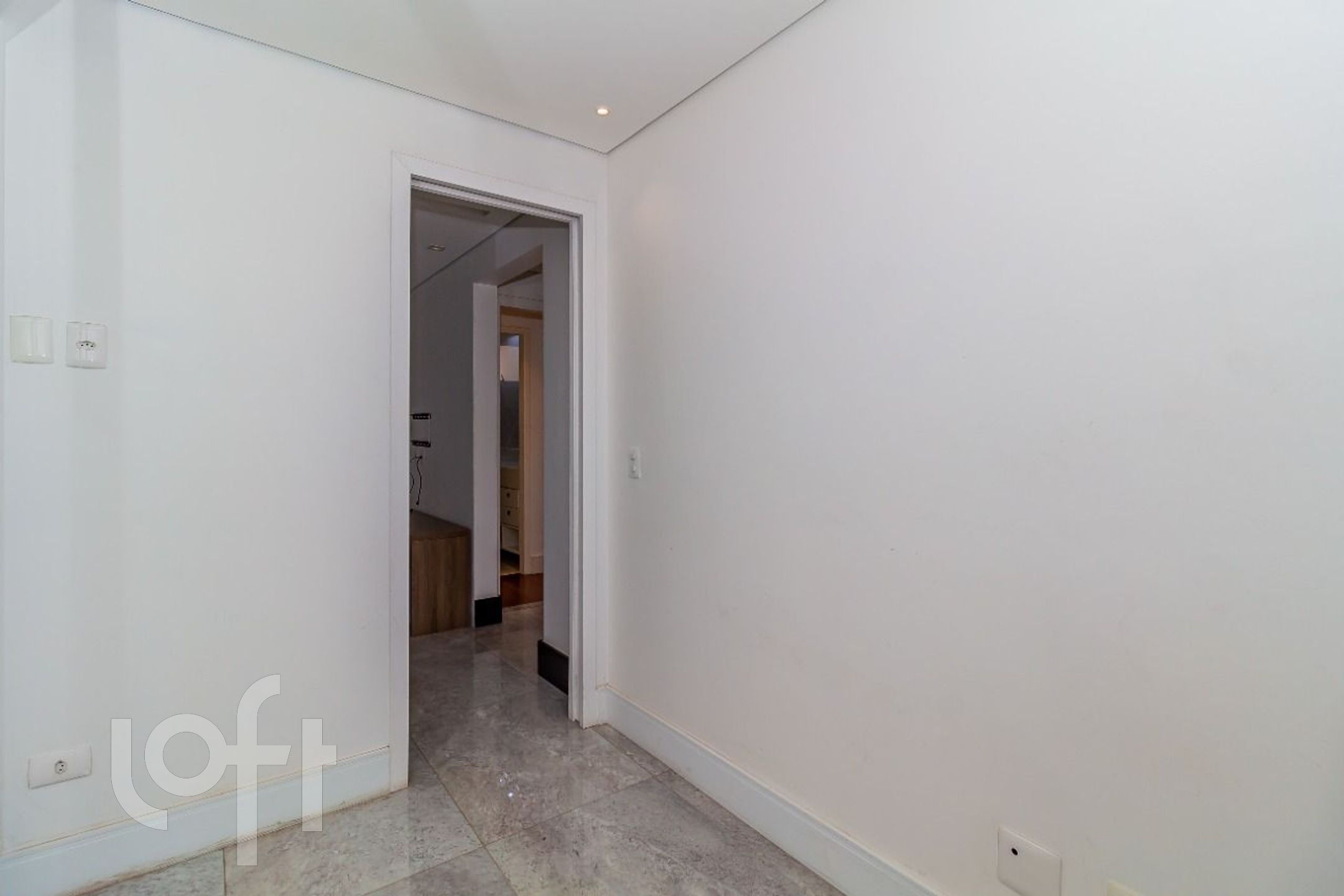 Apartamento à venda com 3 quartos, 85m² - Foto 37