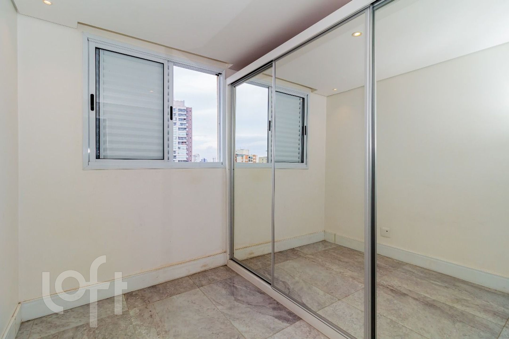 Apartamento à venda com 3 quartos, 85m² - Foto 34