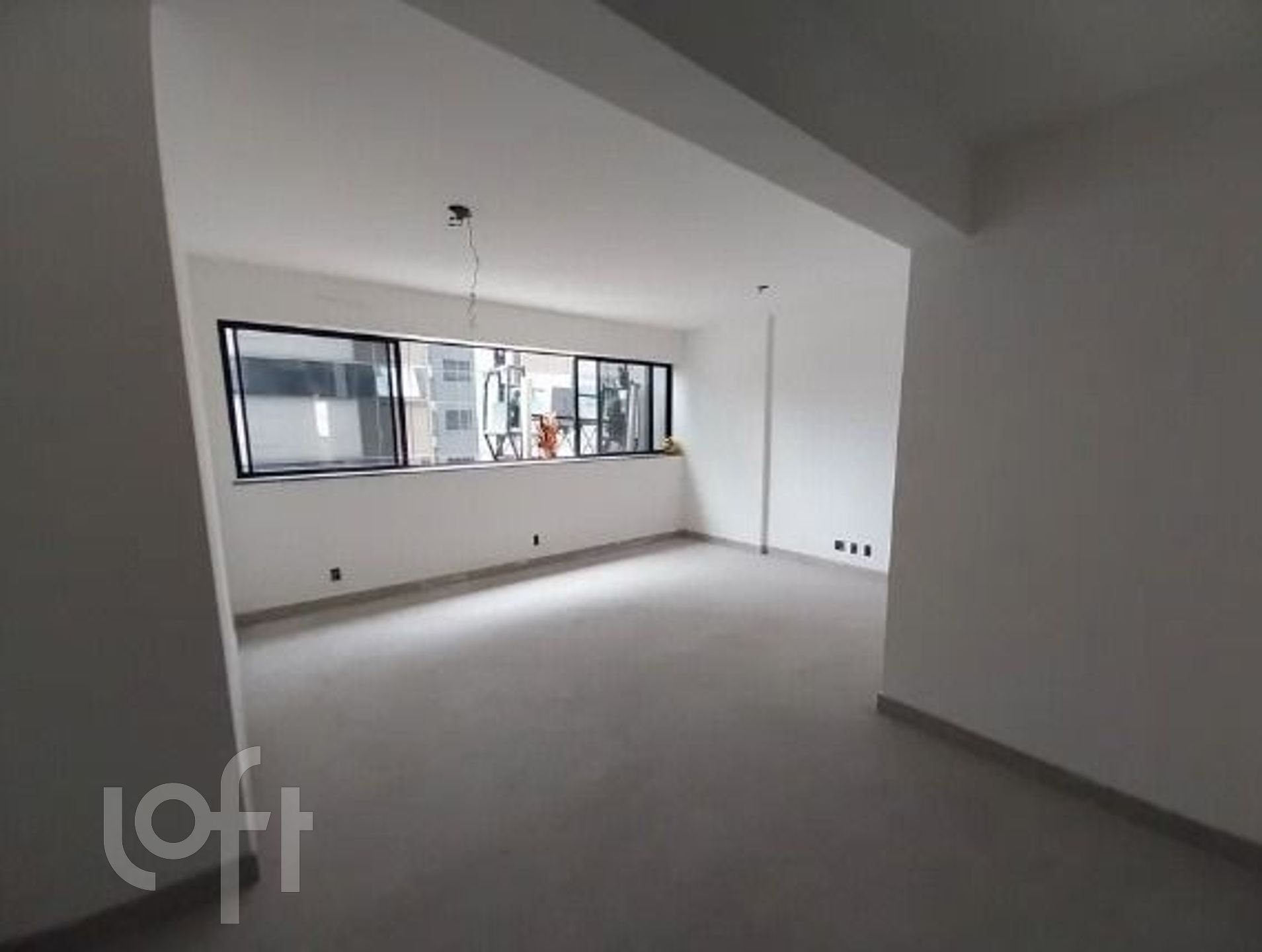 Apartamento à venda com 3 quartos, 85m² - Foto 1