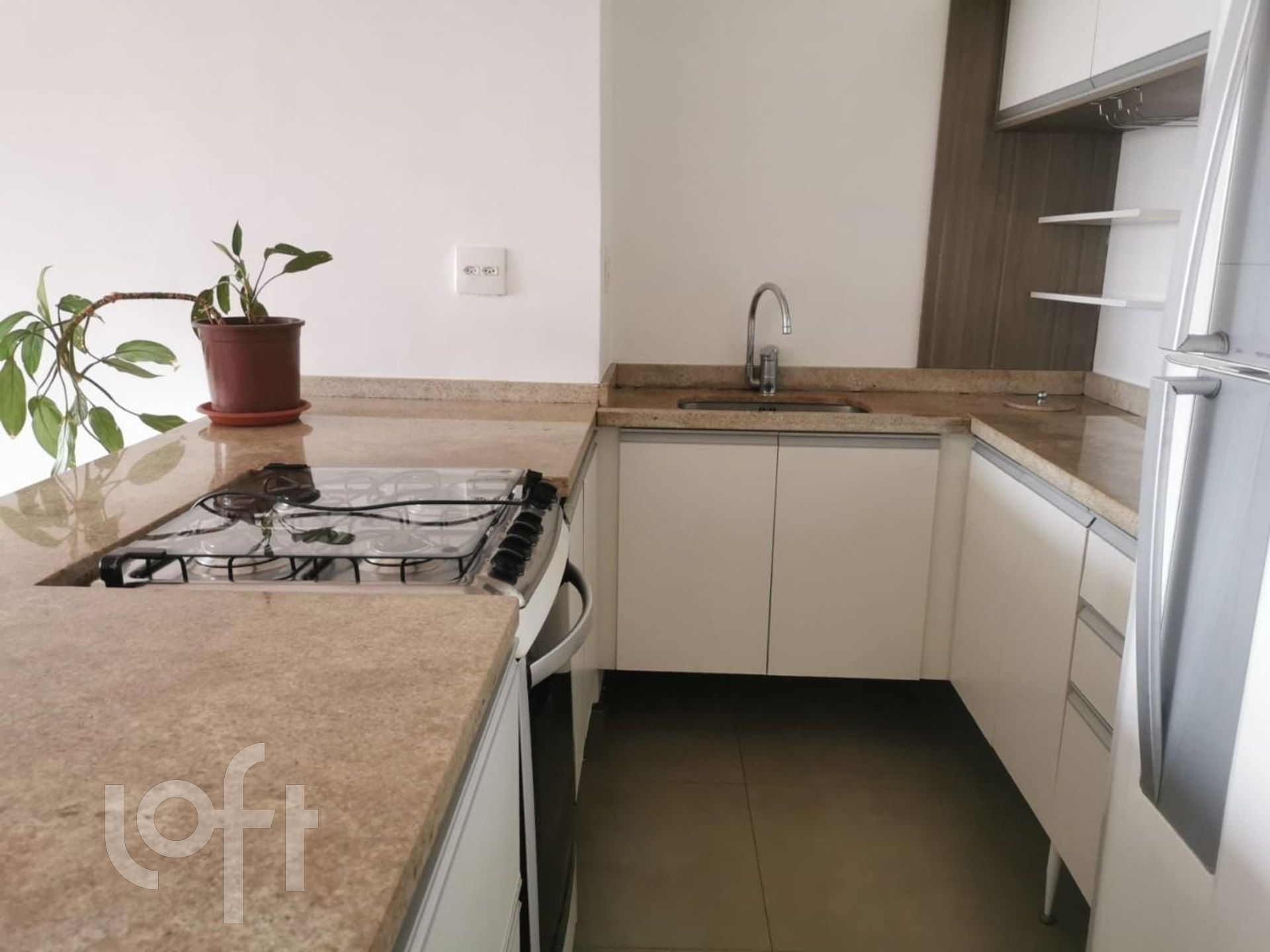 Apartamento à venda com 2 quartos, 82m² - Foto 1