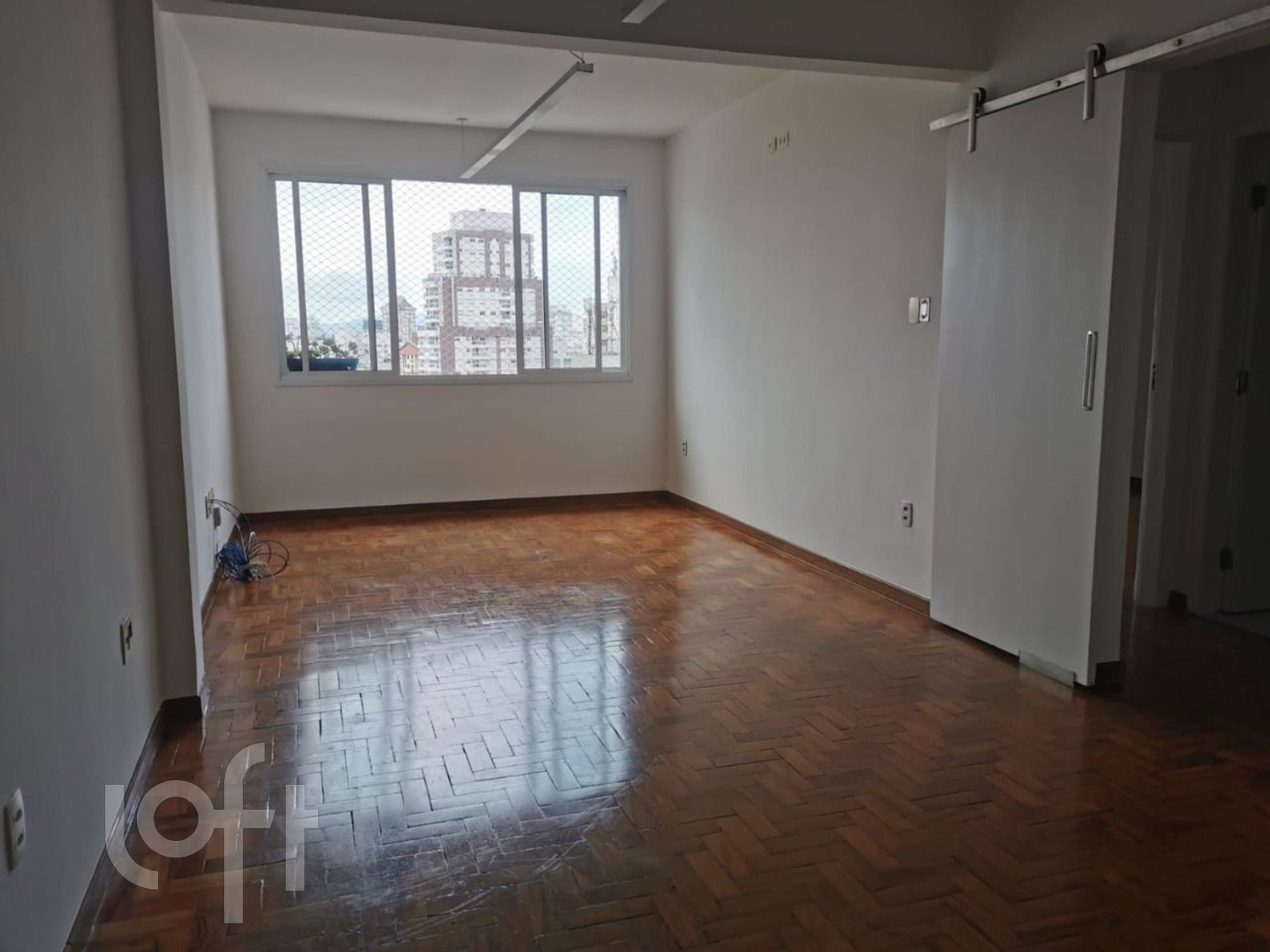 Apartamento à venda com 2 quartos, 82m² - Foto 11