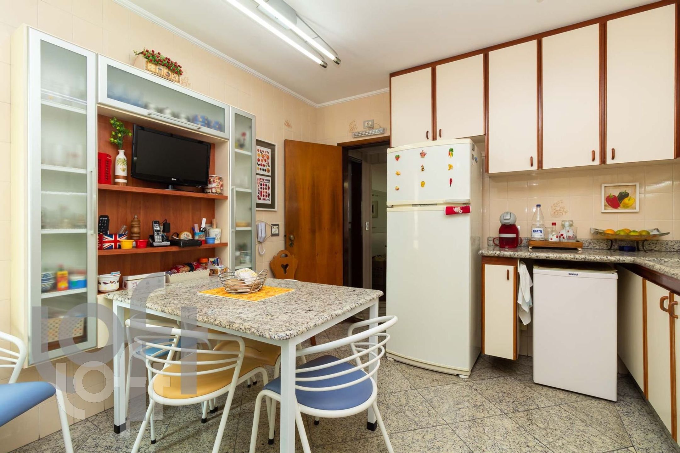 Apartamento à venda com 3 quartos, 268m² - Foto 29