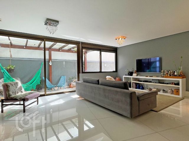 Apartamento com 151m², 3 dormitórios, 1 suíte, 3 vagas, Boa Vista em Porto Alegre