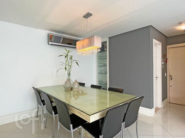 Apartamento com 151m², 3 dormitórios, 1 suíte, 3 vagas, Boa Vista em Porto Alegre