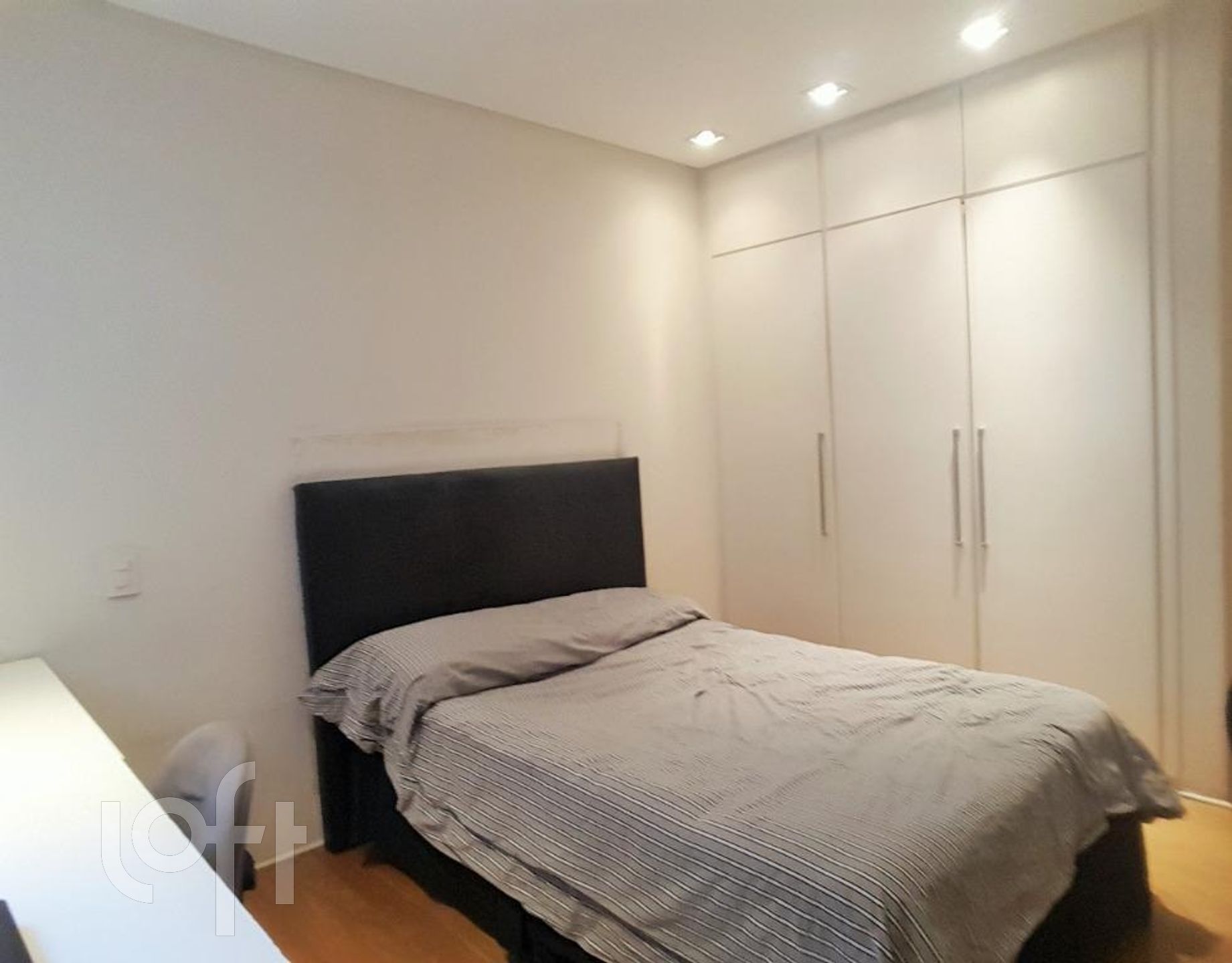 Apartamento à venda com 4 quartos, 240m² - Foto 19