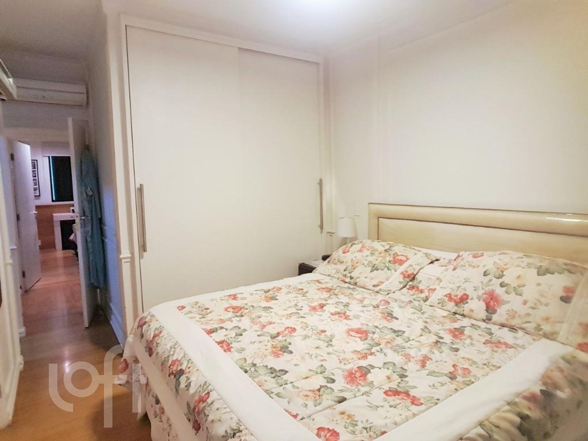 Apartamento à venda com 4 quartos, 240m² - Foto 21