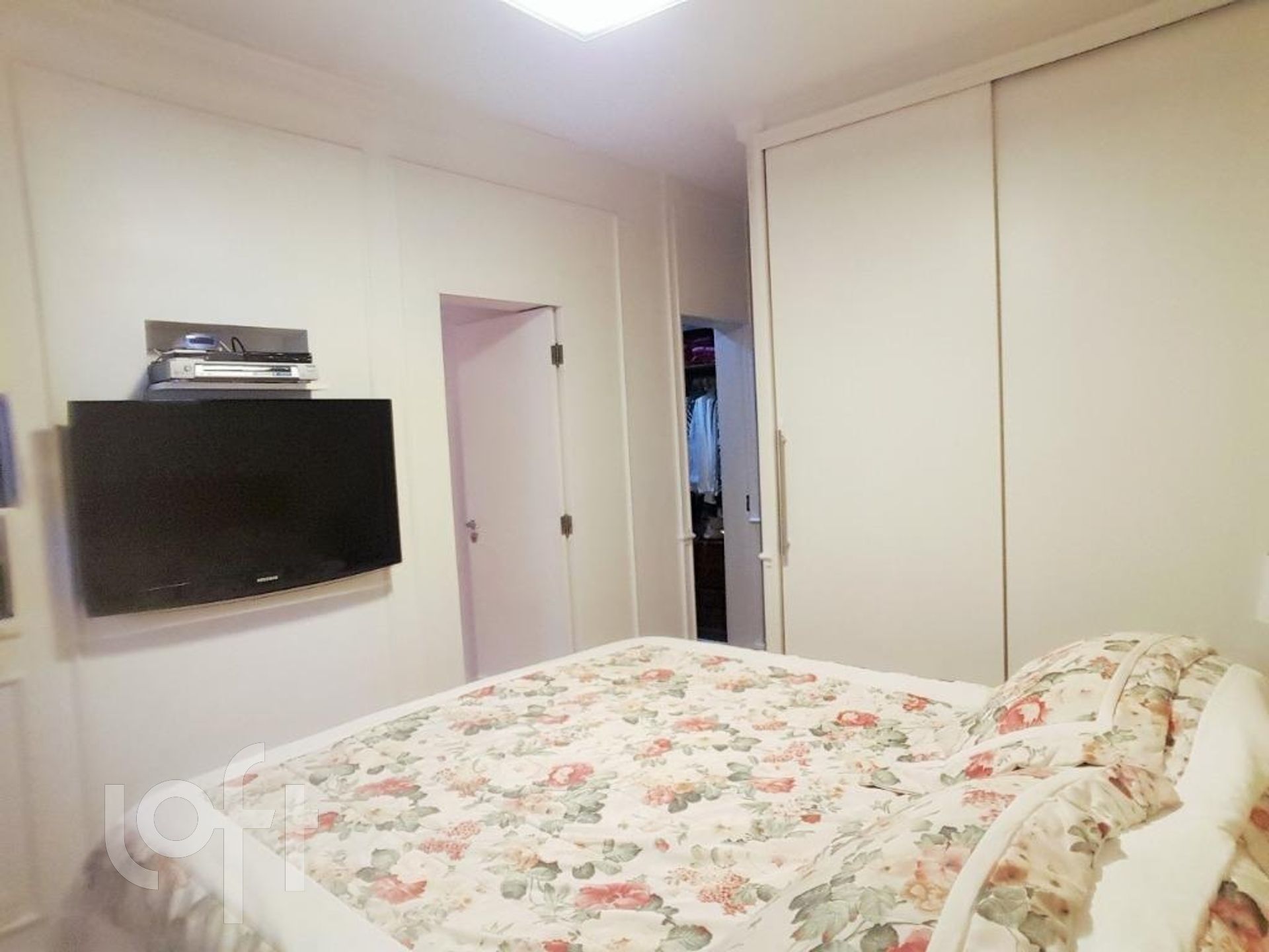 Apartamento à venda com 4 quartos, 240m² - Foto 22