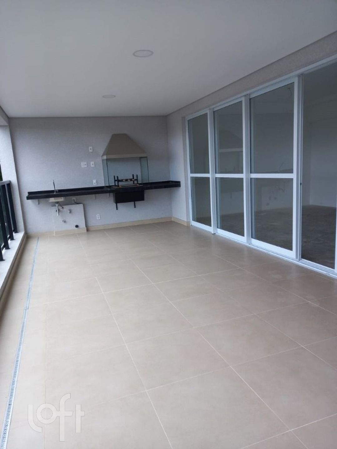 Apartamento à venda com 3 quartos, 1m² - Foto 9