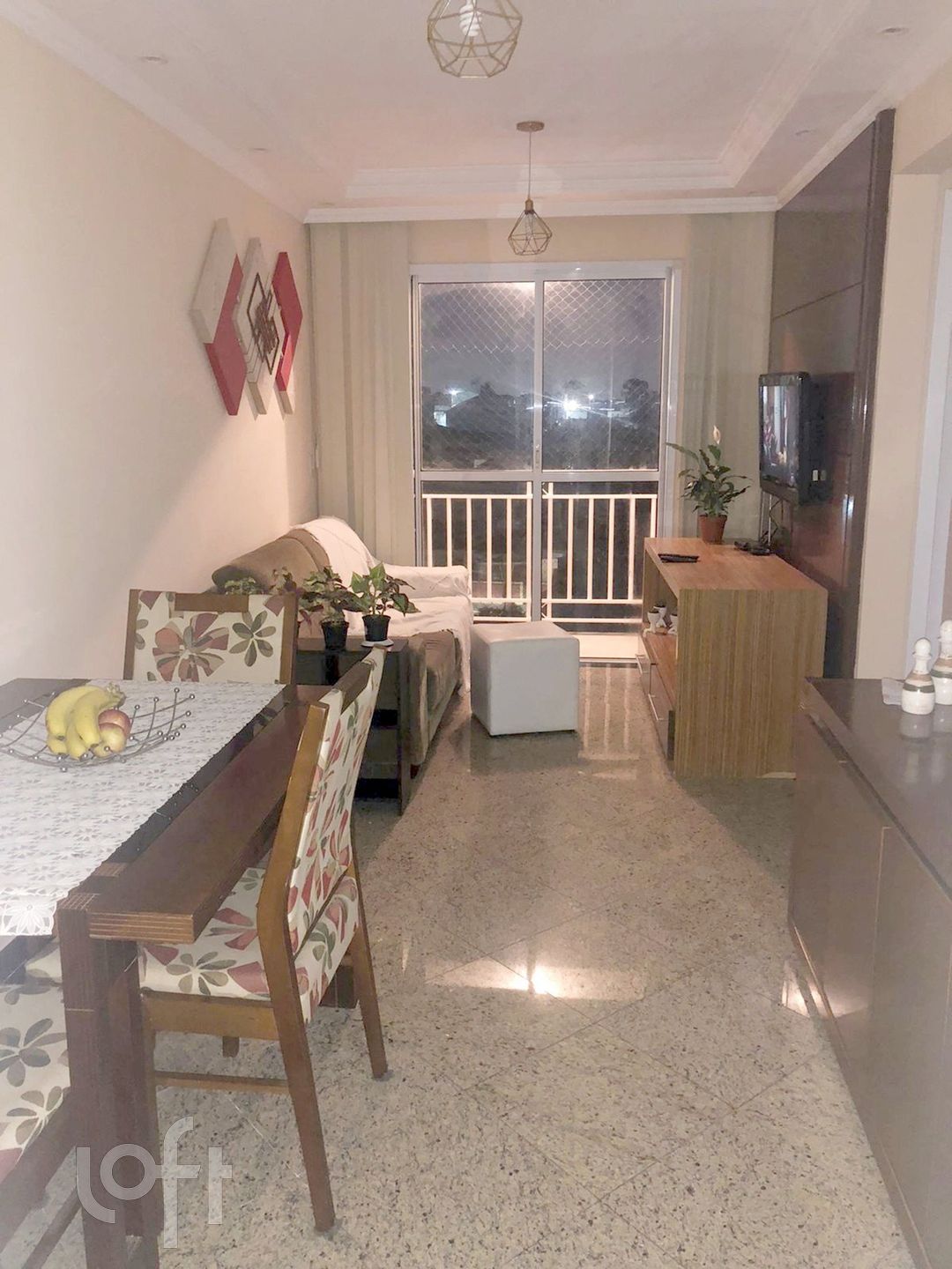 Apartamento à venda com 2 quartos, 55m² - Foto 1