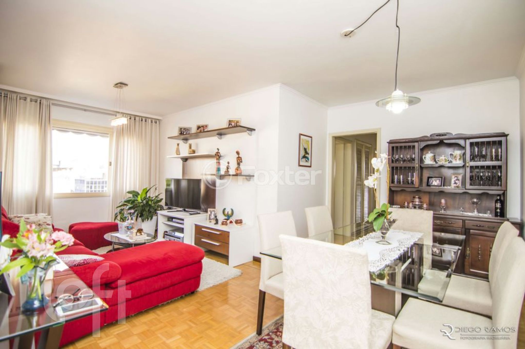 Apartamento com 104m², 3 dormitórios, 1 suíte, 1 vaga, Auxiliadora em Porto Alegre