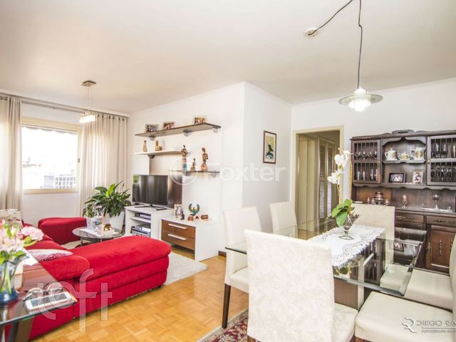 Apartamento com 104m², 3 dormitórios, 1 suíte, 1 vaga, Auxiliadora em Porto Alegre