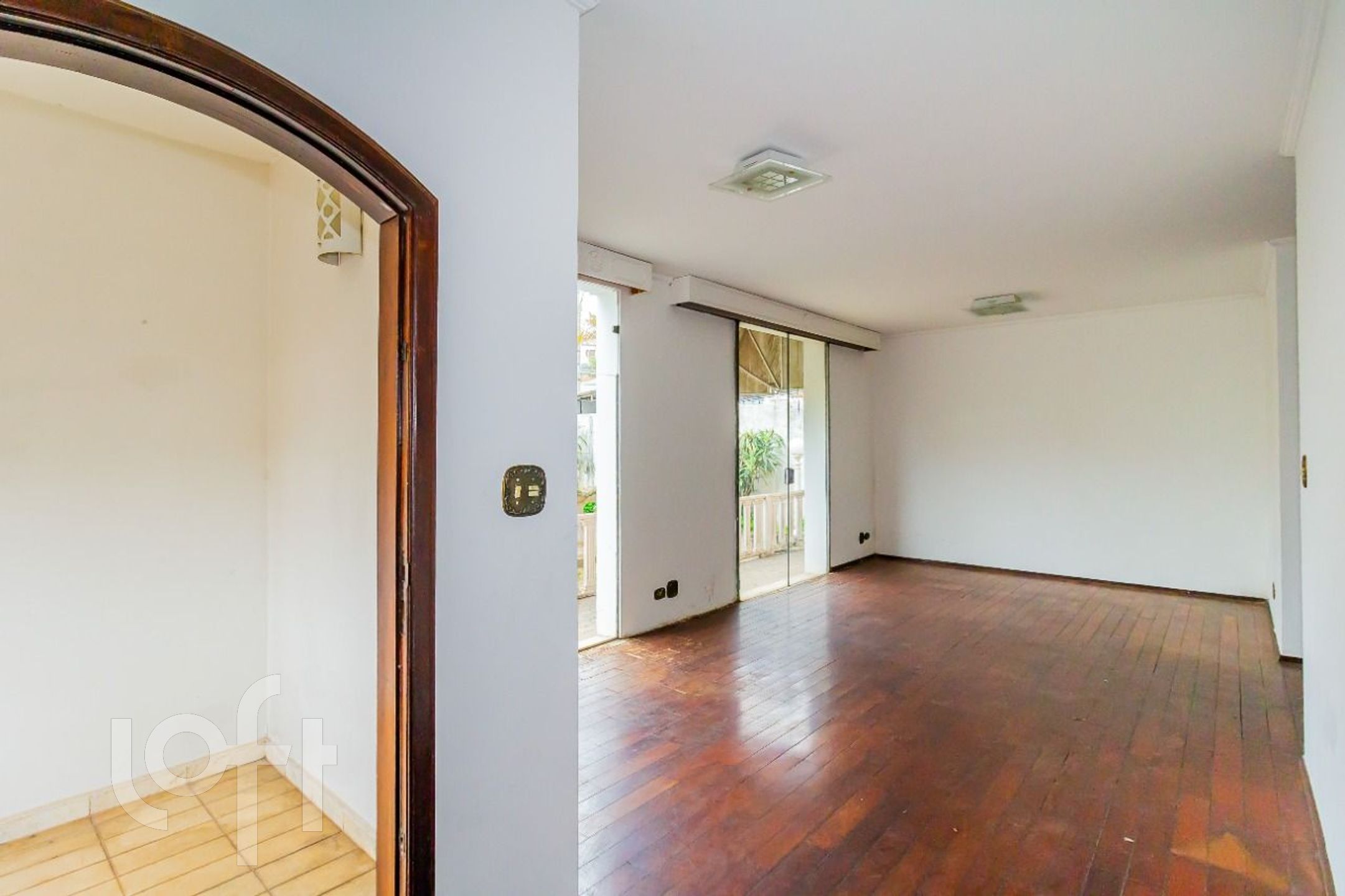 Casa à venda com 3 quartos, 219m² - Foto 6